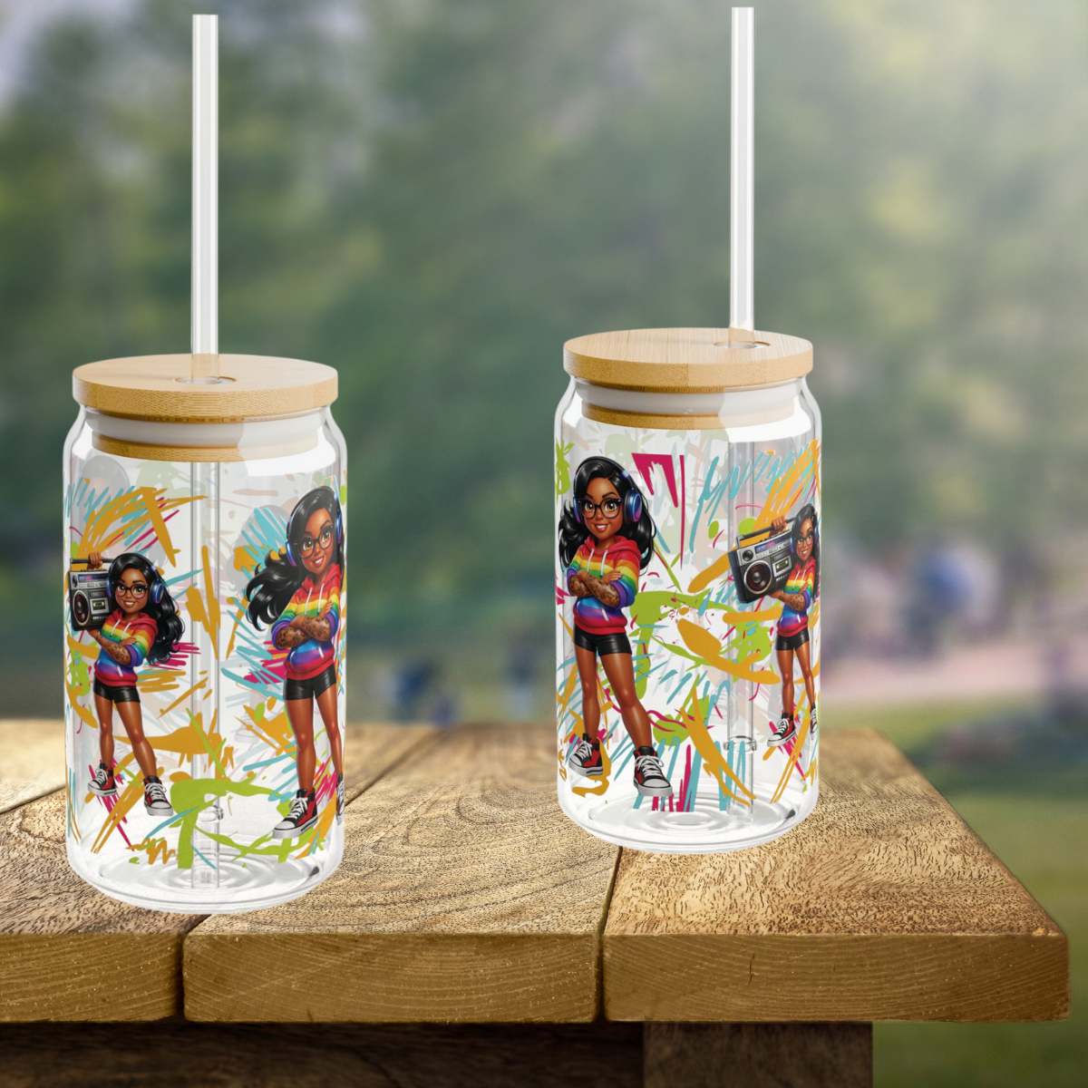Retro Vibe Queen Sipper Glass — 16oz Vintage-Inspired Drinkware